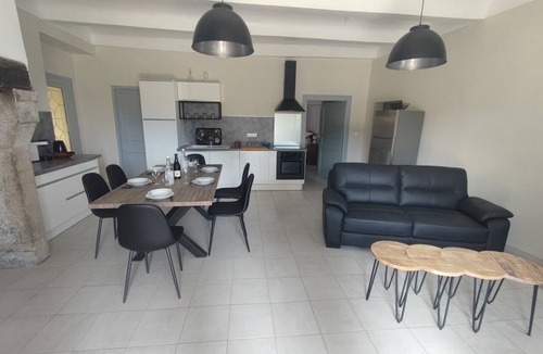 Courry House | Lou Mas Paulou