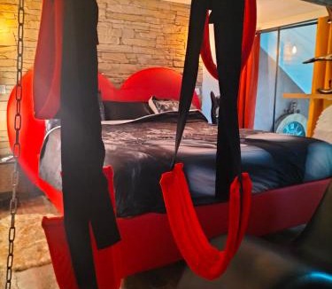 Callac Apartment | Love room, L'idyle loft érotique détente