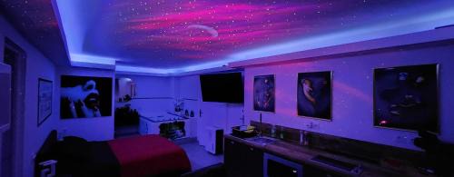 Saint-Assiscle Apartment | Love Room romantique avec Jacuzzi 2 places