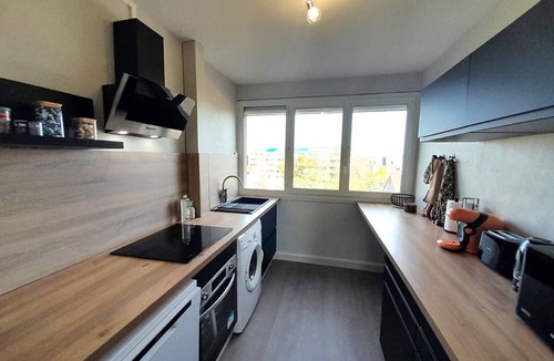 Chateauroux Apartment | Lovely apartment-2 bedrooms-3 beds-wifi