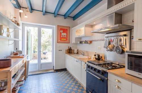 Puy-l'Eveque House | Lovely authentic country house with private pool