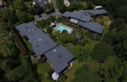 Le Tour-du-Parc Cottage | lovely gite with swimming pool close to the beach