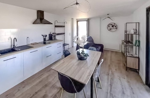 Saint-Vincent-de-Paul House | Lovely home in Saint-Vincent-de-Paul