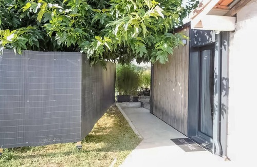 Saint-Vincent-de-Paul House | Lovely home in Saint-Vincent-de-Paul