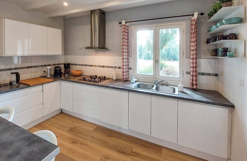 Ploubezre House | Lovely home in Ploubezre