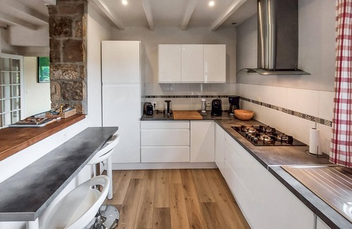 Ploubezre House | Lovely home in Ploubezre