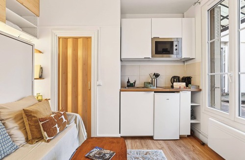 Saint-Germain-des-Pres Apartment | Lovely Studio 10 mn walk to Louvre & Latin Quarter