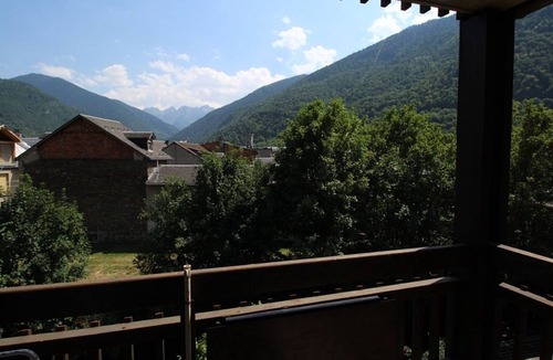 Bagneres-de-Luchon Apartment | Luchon - 1BR Apartment with Balcony, Pets Allowed, Parking