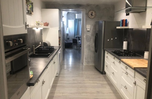 Bagneres-de-Luchon House | Luchon Centre - Large, quiet house for 9 people