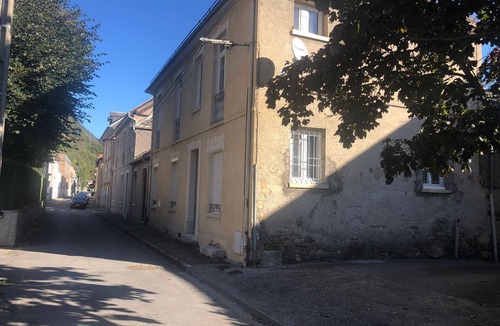 Bagneres-de-Luchon House | Luchon Centre - Large, quiet house for 9 people