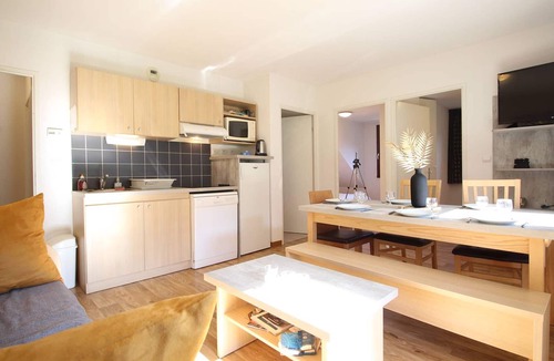 Bagneres-de-Luchon Apartment | Luchon – Cozy 2-BR Apt w/Balcony, Parking, Lift, and Modern Amenities