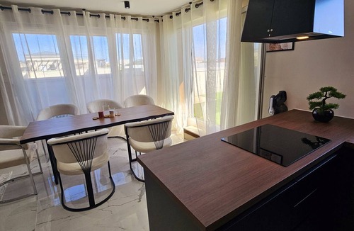 Montevrain Apartment | Luxueux Rooftop avec terrasse à 2pas de Disney Paris