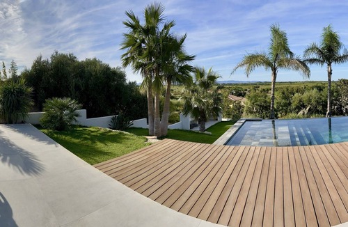 Saint-Nazaire Villa | Luxurious villa with pool, jacuzzi and exceptional view! 5 minutes from the beach