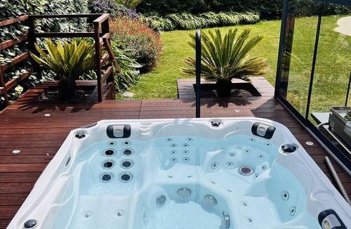 Brignogan-Plage Villa | Luxury 5*Star Villa on the beach SPA +Jacuzzi+Sauna