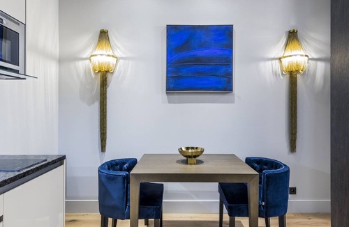Les Halles Apartment | Luxury Apartment Paris Louvre II