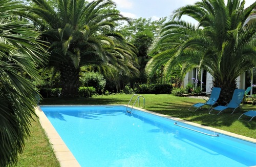 L'Hopital-d'Orion Villa | Luxury architect villa with pool and panoramic Pyrenees view