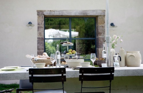 Braize House | Luxury Farmhouse with Private Garden in Braize