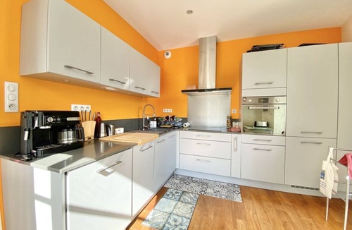 Quimper Apartment | Luxury Quimper Apartment, Stunning Odet River Views & Parking