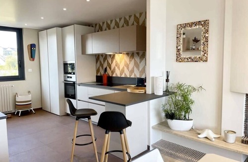 Larmor-Plage Apartment | Luxury T3 neuf de standing Front de mer vue 180