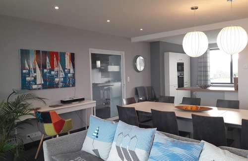 Santec Villa | Luxury villa 5 * panoramic sea view direct access to the beach, swimming pool a 28