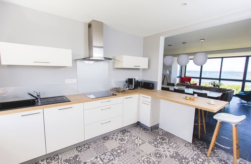 Santec Villa | Luxury villa 5 * panoramic sea view direct access to the beach, swimming pool a 28