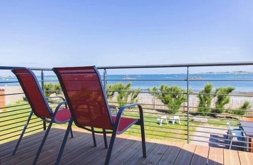 Santec Villa | Luxury villa 5 * panoramic sea view direct access to the beach, swimming pool a 28