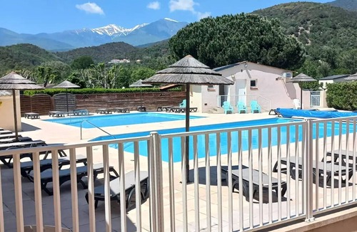 Arles-sur-Tech House | Lys 4-Room Mobile Home, Sleeps 6, Air-Conditioned