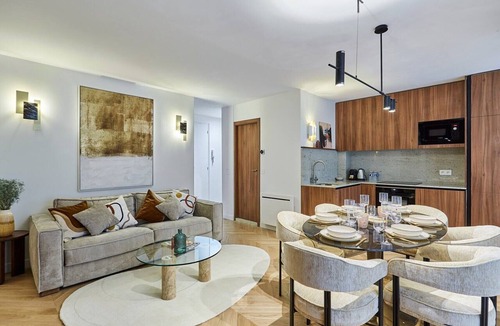 Quartier de la Porte-Saint-Denis Apartment | Magnificent apartment with AC - Center of Paris