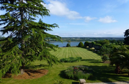 Lezardrieux House | Magnificent DoubleHouse with swimming pool, Garden and Trieux View