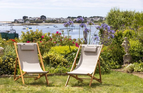Plouhinec House | Magnificent house with view and private access to the sea