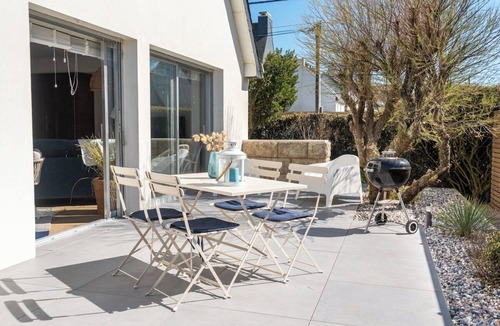 Le Fort Bloque Villa | Magnificent seaside family villa by Groom*