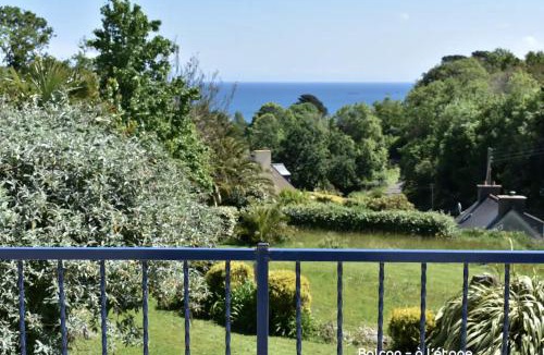 Ploubazlanec Villa | Magnifique maison vue mer
