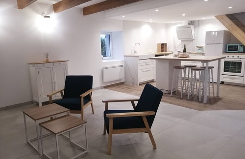 Brignogan-Plage House | Maison Entièrement Rénovée ,à 600m de la mer Ideale Pour Passer de Bons Moments!