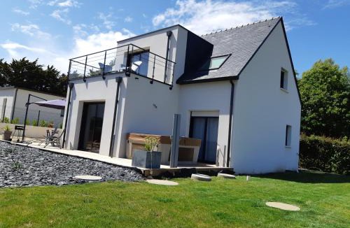 Trevignon House | Maison à 200m des plages avec jacuzzi