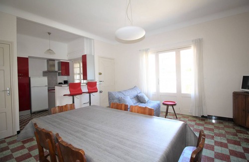 Canet-Plage Ski Chalet | Maison à deux pas de la plage avec agréable jardin.