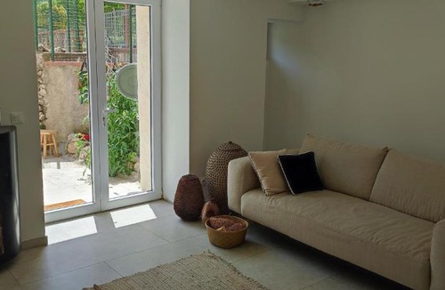 Saint-Laurent-de-Cerdans Villa | Maison au cœur d'un hameau