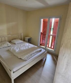 Larceveau-Arros-Cibits House | Maison a la campagne