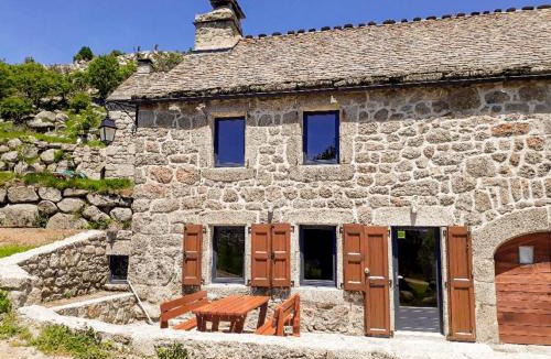 Pont-de-Montvert-Sud-Mont-Lozere House | Maison andré