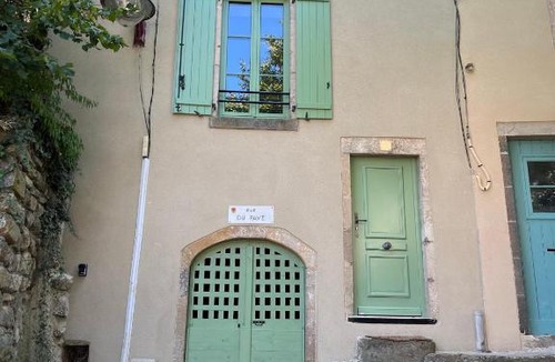 Champeix House | Maison au pied du château + parking privé