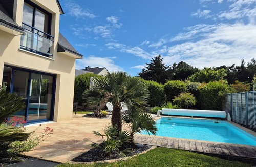 Saint-Gildas-de-Rhuys House | Maison Avec Piscine à 200m de la Plage
