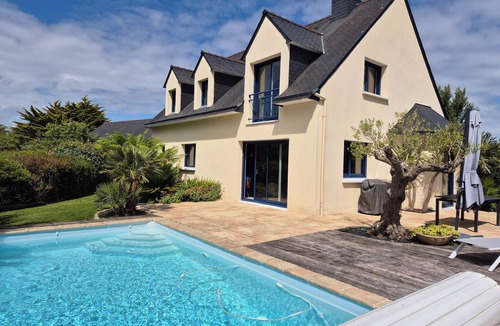 Saint-Gildas-de-Rhuys House | Maison Avec Piscine à 200m de la Plage