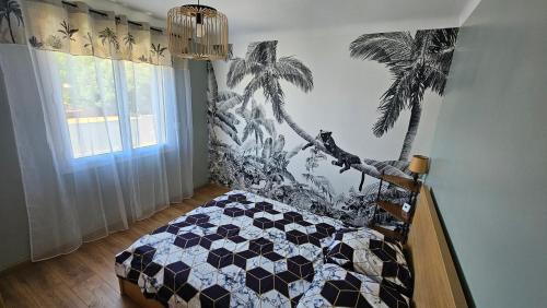 Saint-Esteve House | Maison avec 3 chambres et jardin