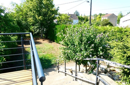 Pouilly-sur-Loire House | Maison Avec Jardin Entouré de Vignes, et Terrasse vue Loire
