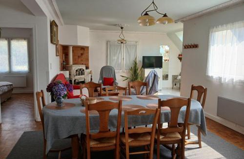 La Roche-Derrien House | Maison avec jardin clos La Roche Jaudy