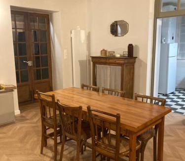 Sully-sur-Loire Apartment | Maison avec jardin à Sully Sur Loire