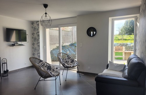 Creances House | Maison Avec Jardin Dans Environnement Calme à 5' de la Plage