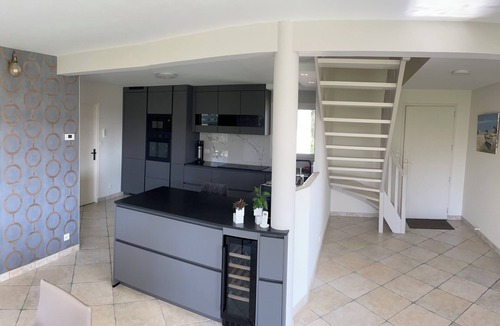 Surzur House | Maison Avec Piscine Chauffée, Grand Jardin Paysagé