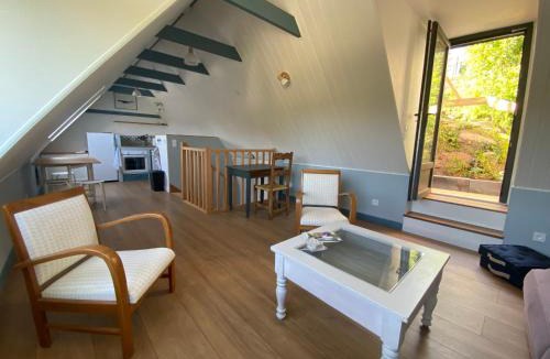 Tredrez-Locquemeau House | Maison avec terrasse vue sur mer