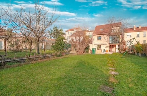 Bezons House | Maison Bezons : Confort et Jardin