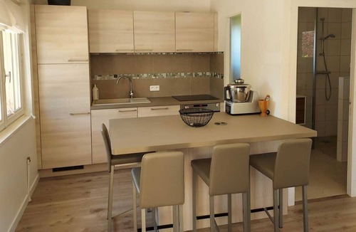 Marigny House | Maison Bien-être Avec Sauna - les 4 Saisons - Lac de Chalain